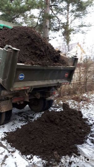 Навоз на самосвале зил, камаз, почва, перегной