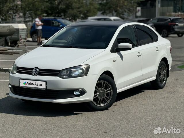 Volkswagen Polo 1.6 AT, 2014, 185 000 км с пробегом, цена 1075000 руб.