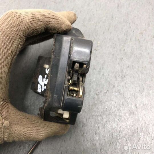 Замок багажника Hyundai Sonata EF 2000