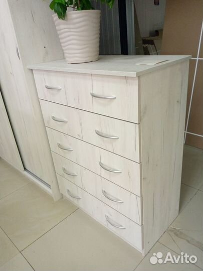 Комод 6