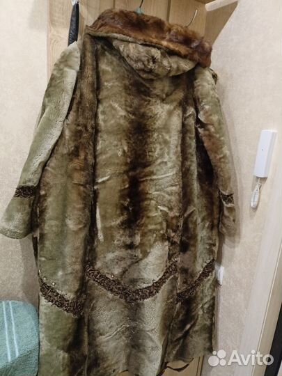 Шуба мутоновая с капюшоном большой размер