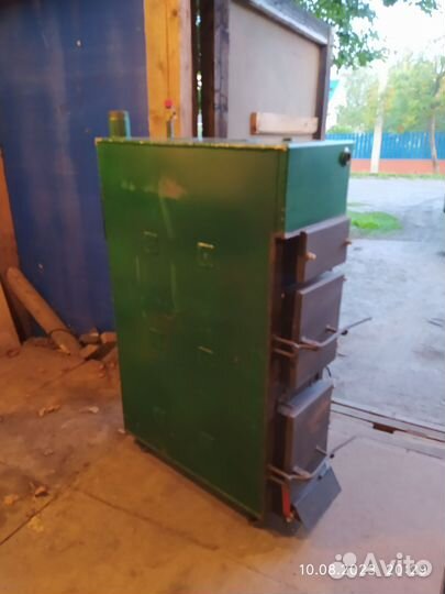 Котёл твердотопливный бытовой 