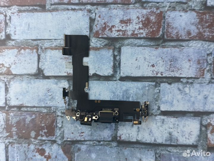 iPhone 13 шлейф зарядки (нижний )