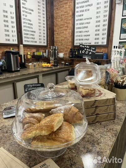 Официант кассир