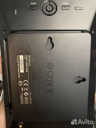 Цифровая фоторамка Sony DPF-E72