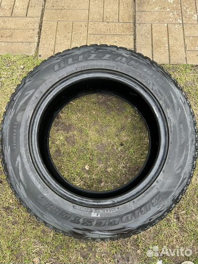 Bridgestone Blizzak DM-V1 235/65 R18