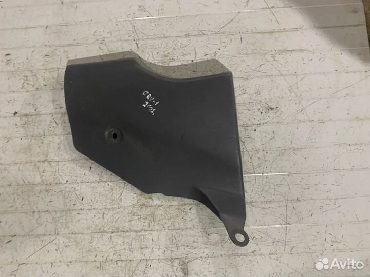 Обшивка салона передняя левая Honda Cr-V
