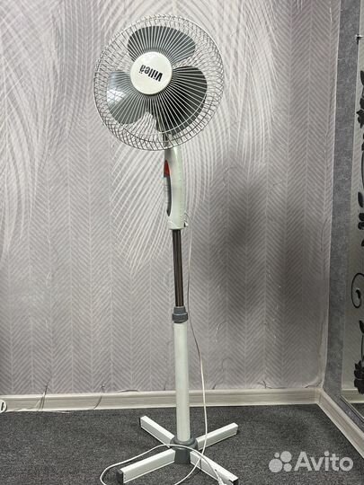 Вентилятор напольный villea