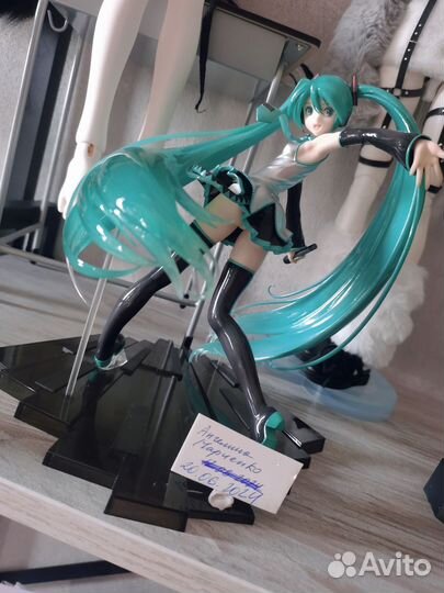 Аниме фигурка Hatsune Miku Tony ver