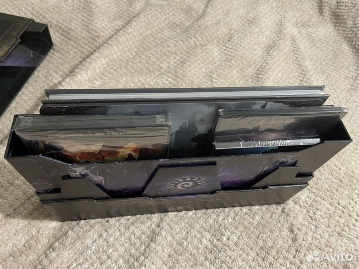 Starcraft 2 Heart of swarm Collector’s edition