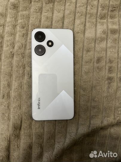 Infinix HOT 30i, 8/128 ГБ