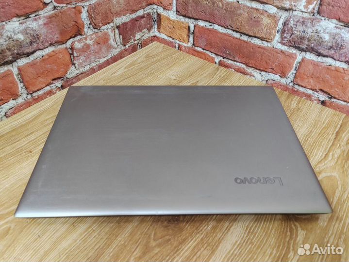 Игровой ноутбук Lenovo с SSD240 и FullHD; обмен