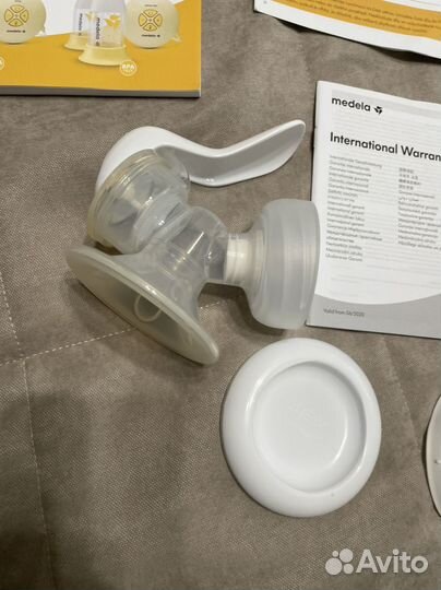 Молокоотсос medela электрический