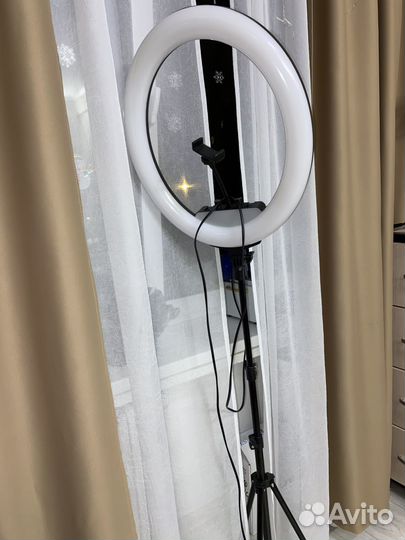 Кольцевая лампа 45 см без штатива
