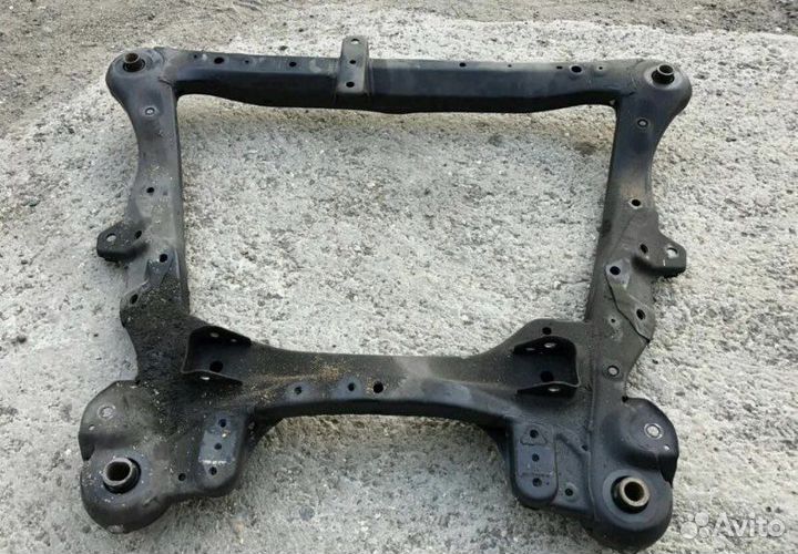 Подрамник тойота камри V40 / V50