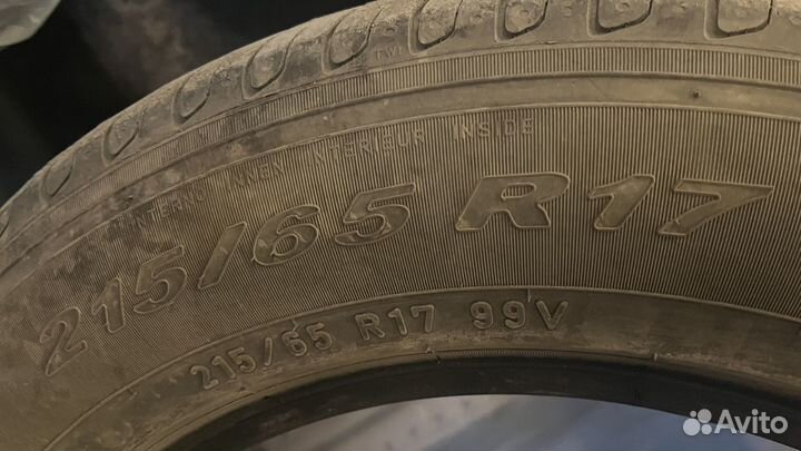 Pirelli Chrono 215/65 R17