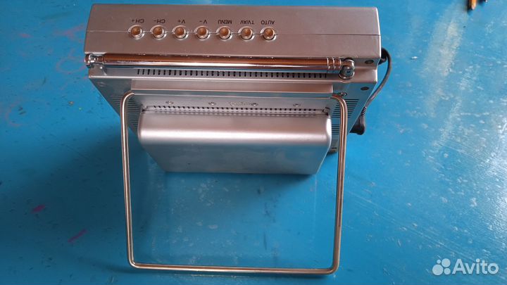 Телевизор в машину