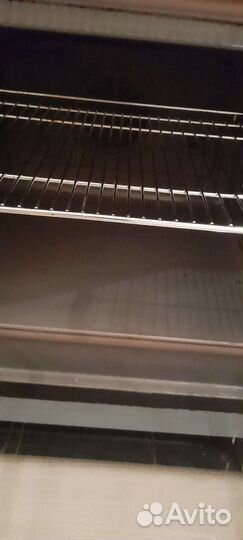 Духовка электрическая встраиваемая бу