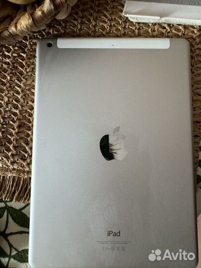 iPad Air ;5s iPhone продам