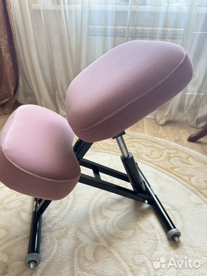 Коленный стул