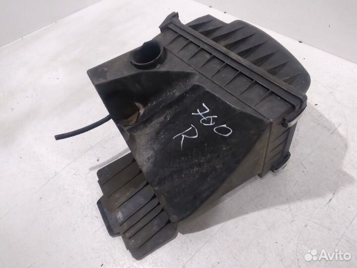 Корпус воздушного фильтра Bmw 7Er E65 2001-2008