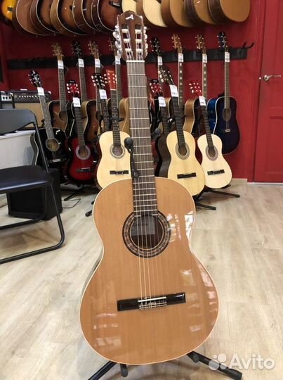 Гитара классическая Almansa 401