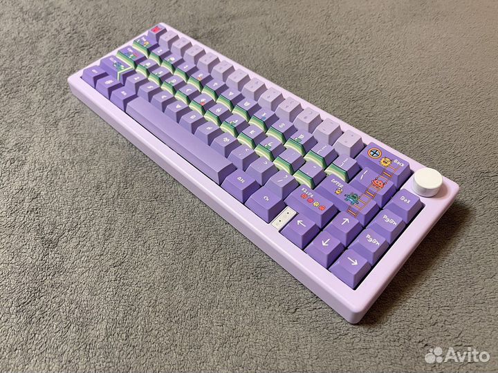 Кастомная клавиатура 67