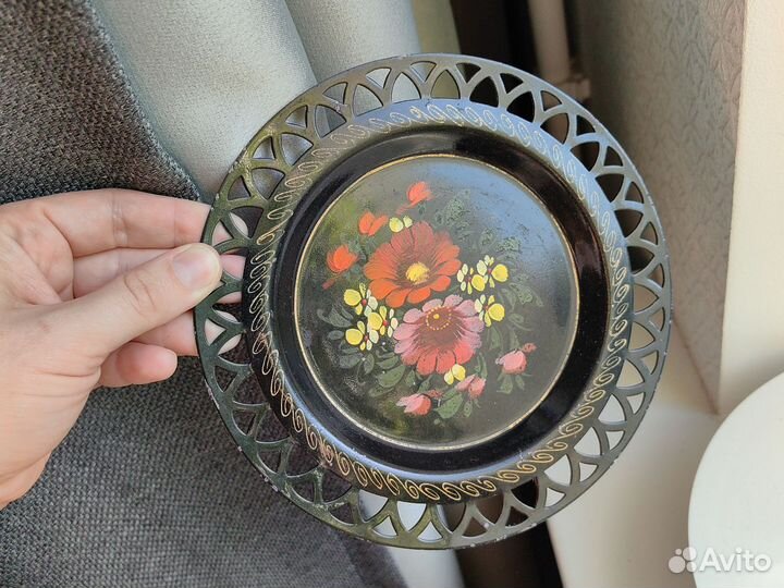 Тарелка декоративная металлическая