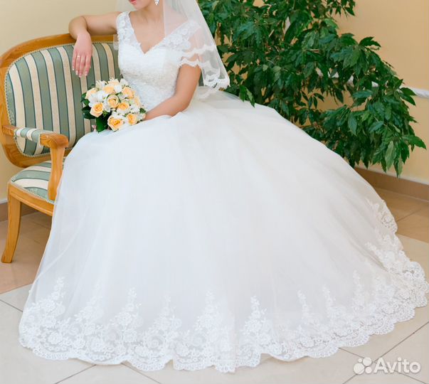 Свадебное платье