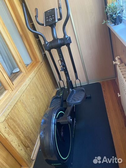 Эллиптический тренажер torneo