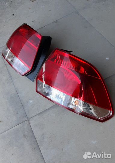 Volkswagen Polo 5 фонарь