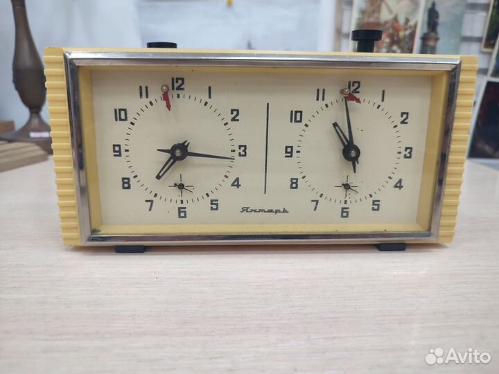 Часы шахматные янтарь СССР в ремонт