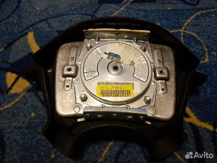 Подушка безопасности в рулевое колесо opel astra f