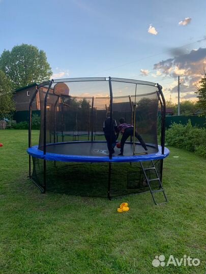 Батуты большой выбор