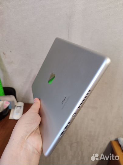 iPad 9th generation WI-FI 256gb