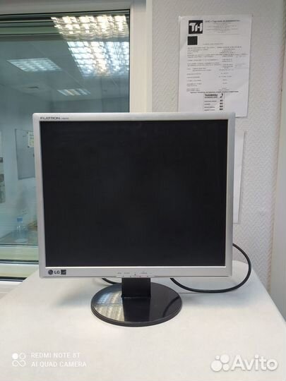 Монитор LG flatron