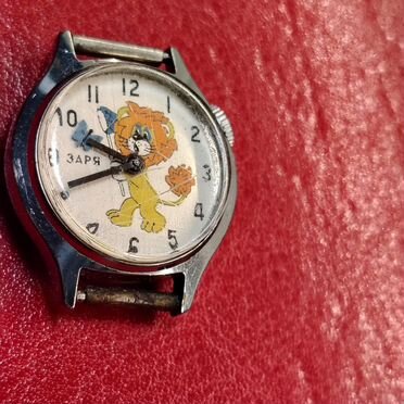 Часы Заря %22Львенок%22, СССР рабочие