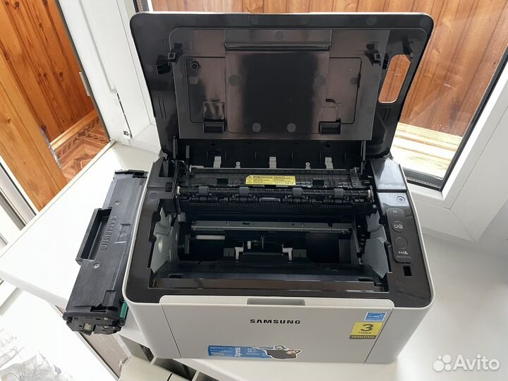 Принтер Samsung Xpress M2020