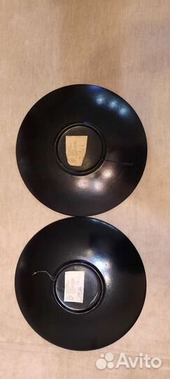 Подносы, тарелки декоративные