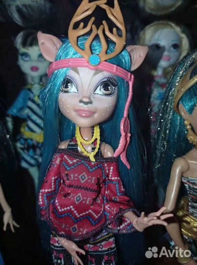 Кукла Монстер Хай Изи/Иси Даунденсер