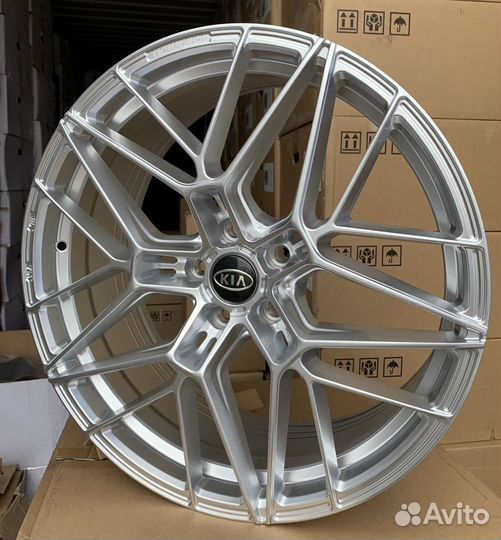 Диски R19 Kia K5