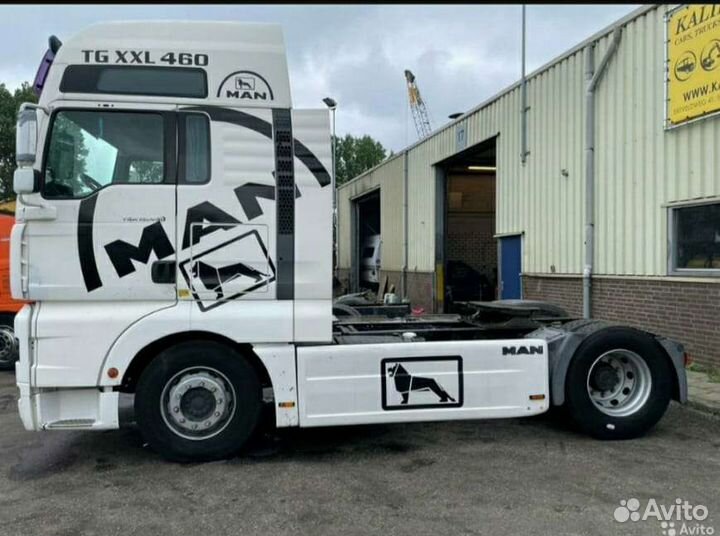 Резка наклеек