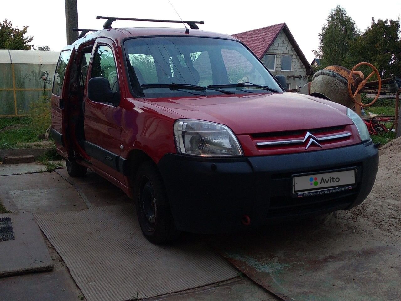 Citroen Berlingo: фото владельца