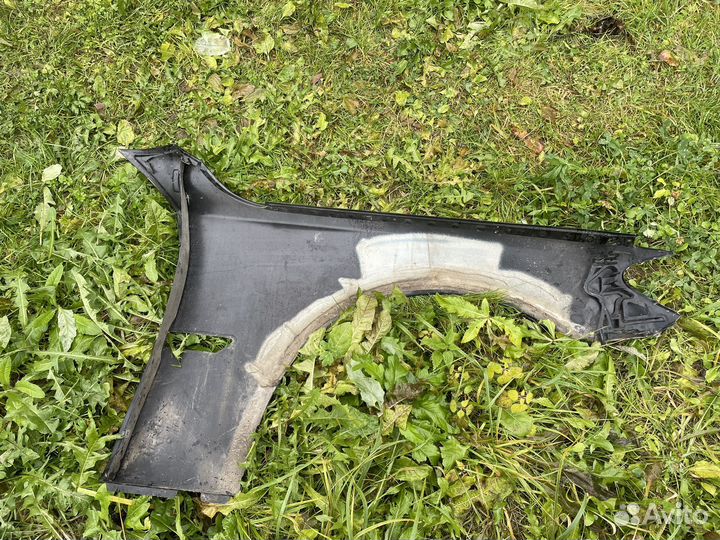 Крыло переднее левое BMW 7er FO1 FO2