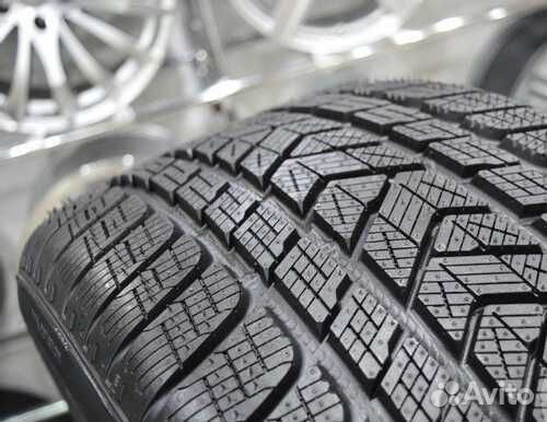 Pirelli Scorpion Winter 305/35 R21 109V