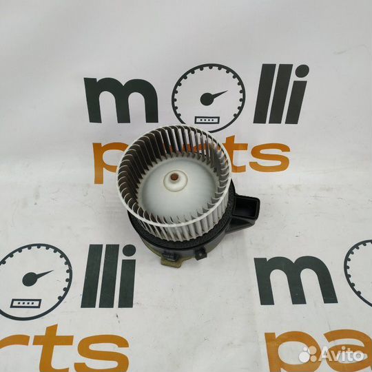 Моторчик печки Bmw 520D G30 2019