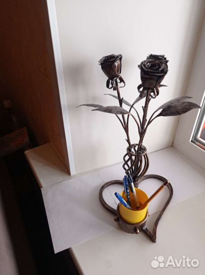 Кованые розы