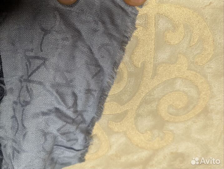 Шарф / Платок / Палантин Calvin Klein