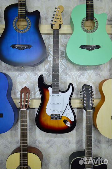Электрогитара Stratocaster, новая