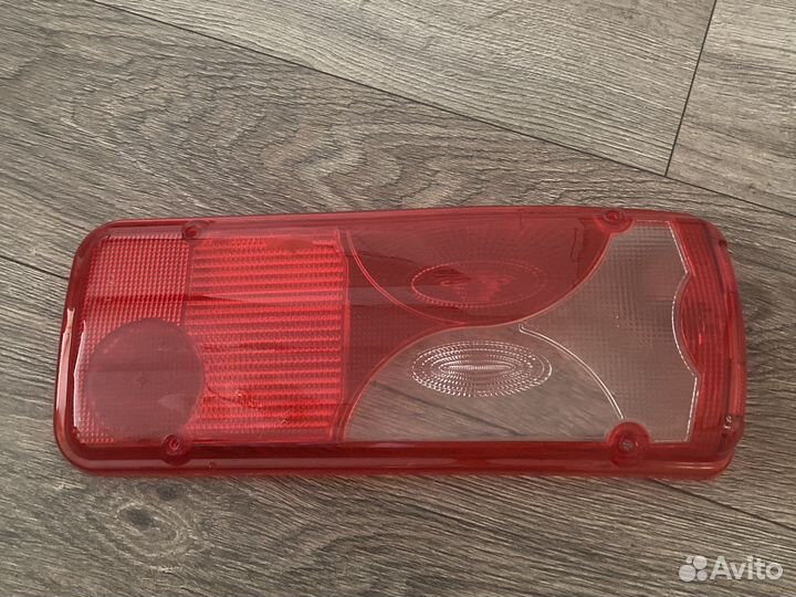Стекло фонаря заднего правого